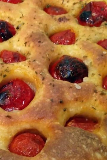 Focaccia Barese, la ricetta originale